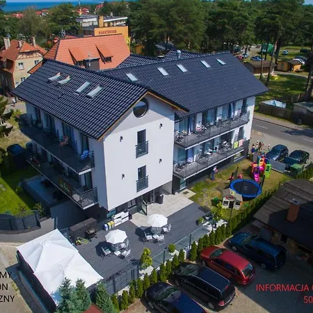 ホームステイ La Perla