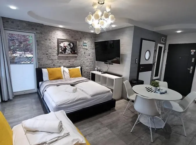 La Perla Rum i privatbostad Krynica Morska